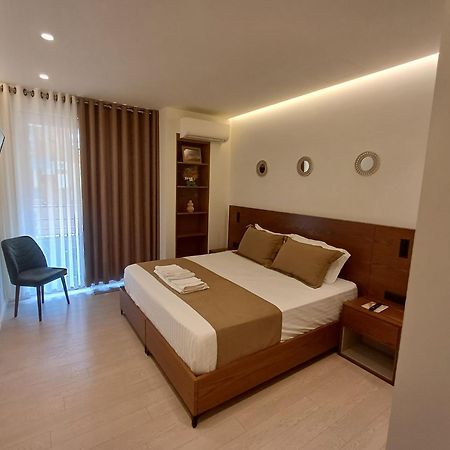 Rentapt Tirana Appartement Buitenkant foto