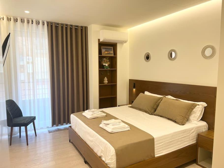 Rentapt Tirana Appartement Buitenkant foto