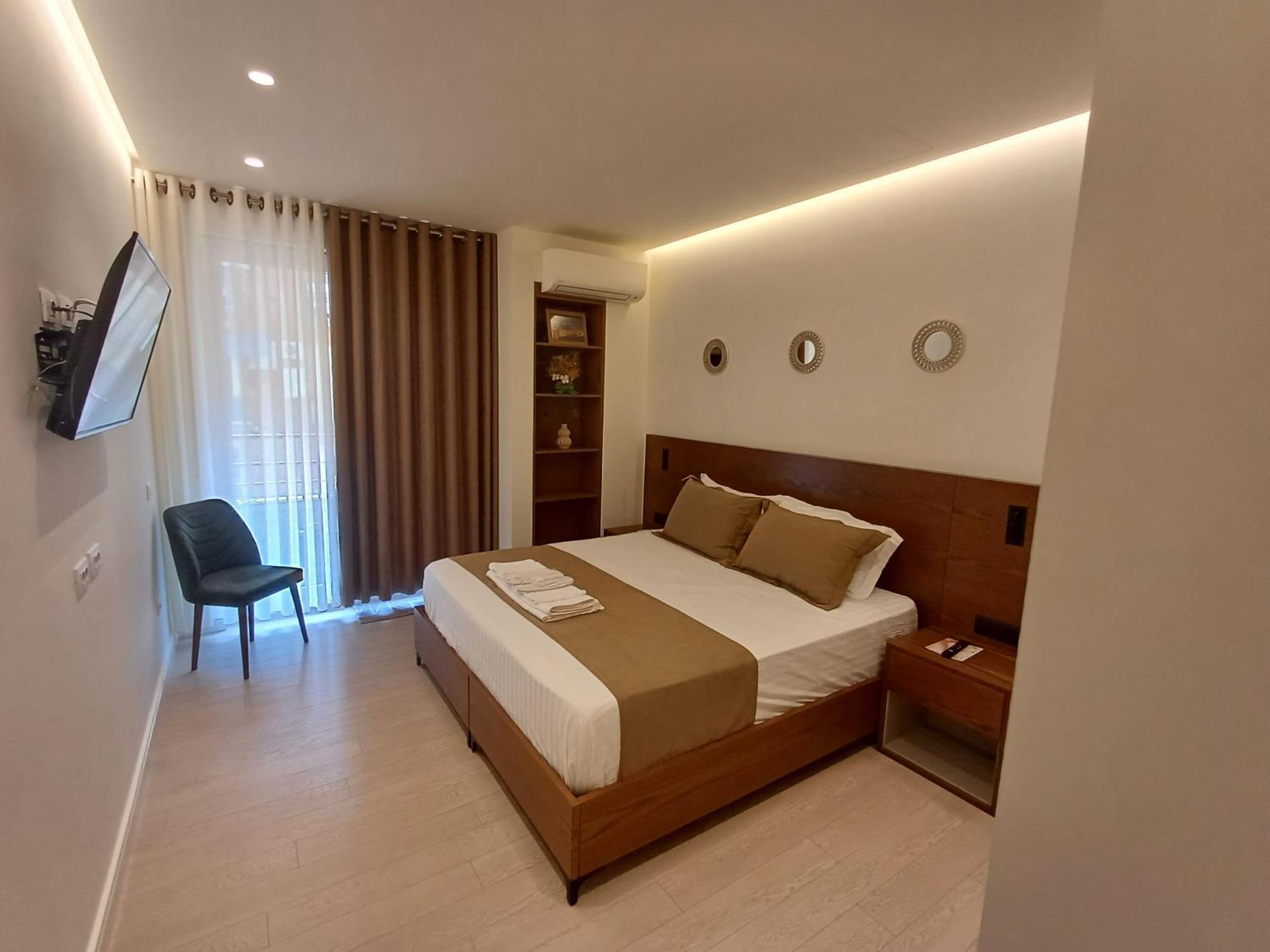 Rentapt Tirana Appartement Buitenkant foto